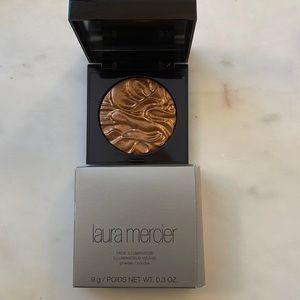 Laura Mercier Face Illuminator